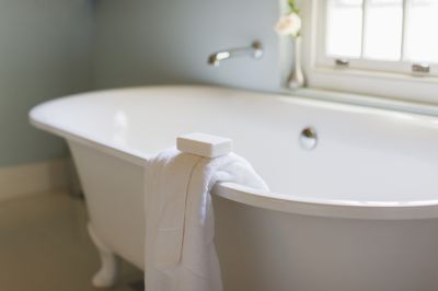 Top Bathtub Installation Companies in Chardon, OH